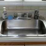 Plumbing Services: How to Install Your Kitchen Sink
